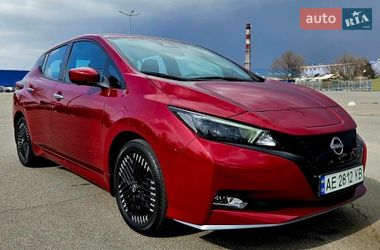 Хэтчбек Nissan Leaf 2024 в Днепре
