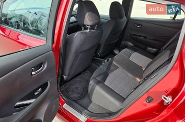 Хэтчбек Nissan Leaf 2024 в Днепре