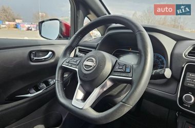 Хэтчбек Nissan Leaf 2024 в Днепре