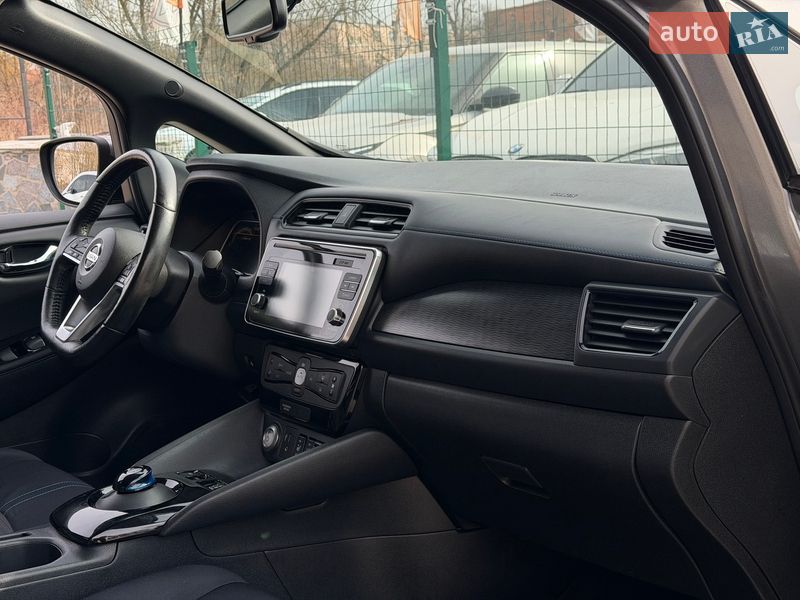 Хетчбек Nissan Leaf 2019 в Бердичеві