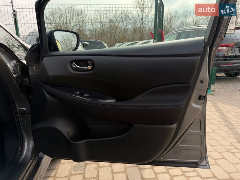 Хетчбек Nissan Leaf 2019 в Бердичеві