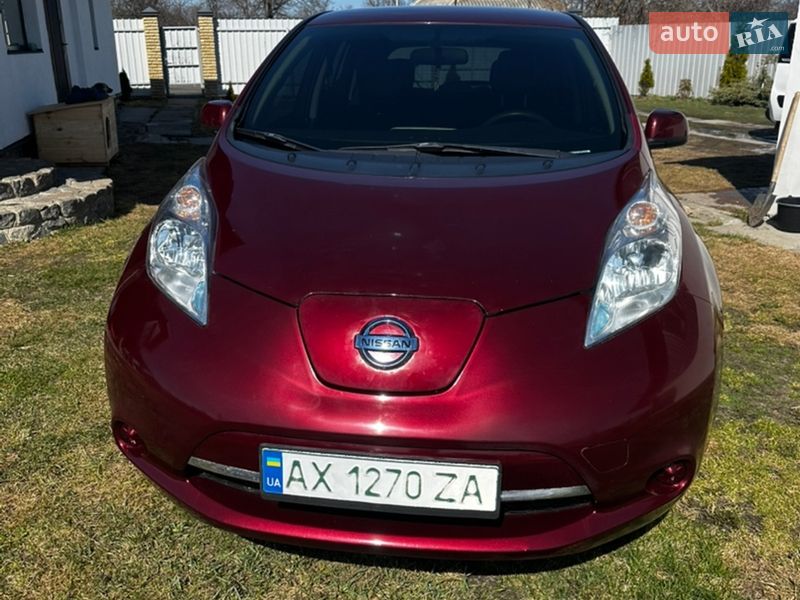 Хэтчбек Nissan Leaf 2016 в Полтаве фото 2 Хэтчбек Nissan Leaf 2016 в Полтаве