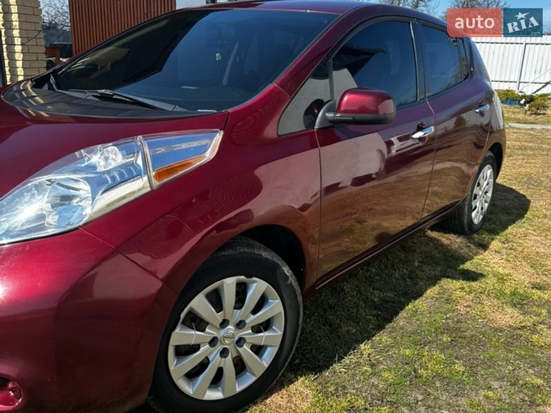 Хэтчбек Nissan Leaf 2016 в Полтаве фото 8 Хэтчбек Nissan Leaf 2016 в Полтаве