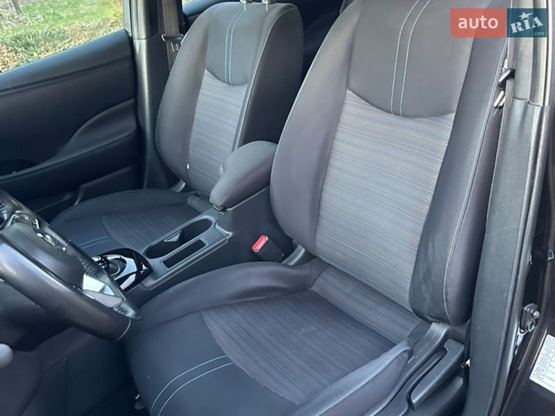 Хэтчбек Nissan Leaf 2018 в Днепре фото 19 Хэтчбек Nissan Leaf 2018 в Днепре