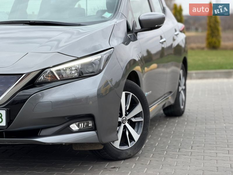Хетчбек Nissan Leaf 2019 в Луцьку