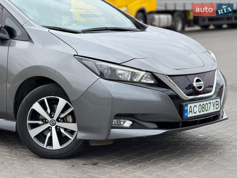Хетчбек Nissan Leaf 2019 в Луцьку