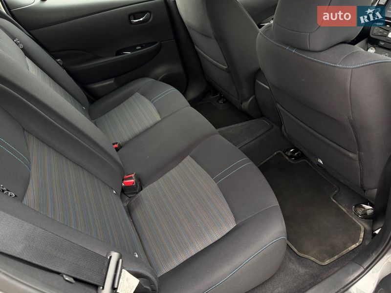 Хетчбек Nissan Leaf 2019 в Луцьку