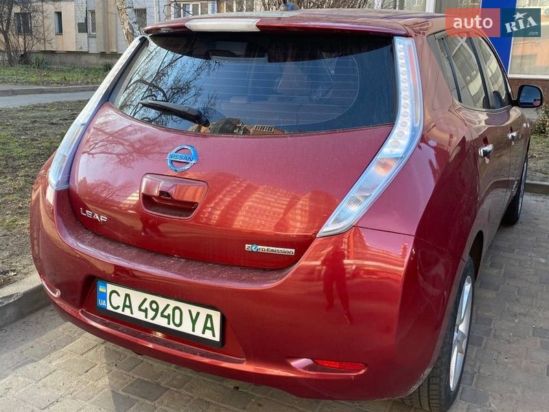 Хэтчбек Nissan Leaf 2012 в Черкассах фото 3 Хэтчбек Nissan Leaf 2012 в Черкассах