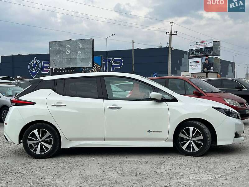 Хэтчбек Nissan Leaf 2018 в Львове фото 10 Хэтчбек Nissan Leaf 2018 в Львове