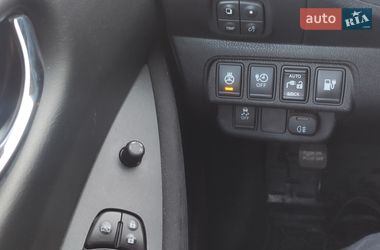 Хэтчбек Nissan Leaf 2014 в Краматорске