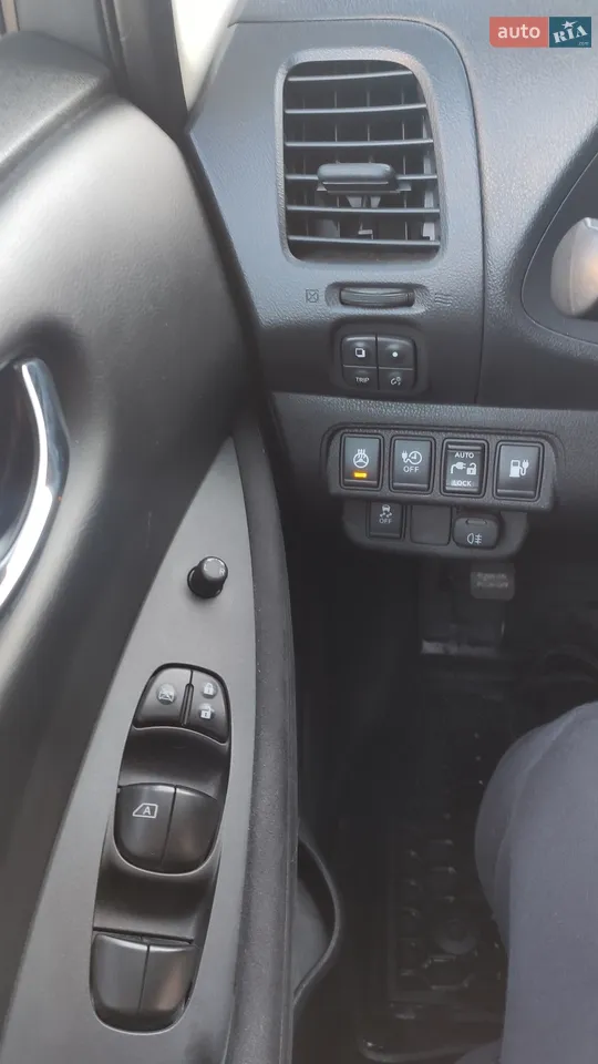 2011 Hyundai Santa Fe - мініатюра 14