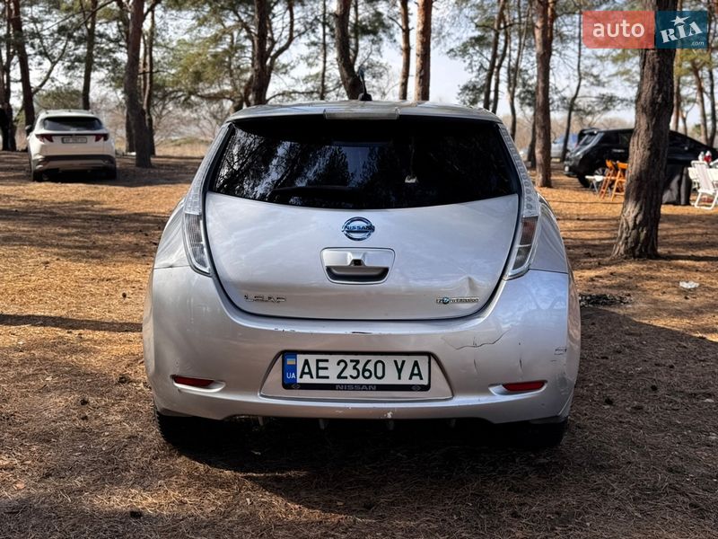 Хэтчбек Nissan Leaf 2013 в Днепре фото 6 Хэтчбек Nissan Leaf 2013 в Днепре