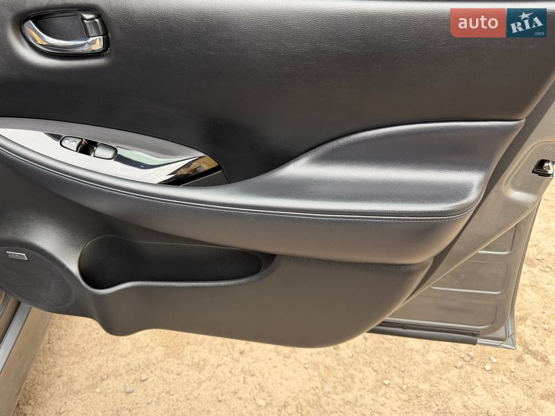 Хэтчбек Nissan Leaf 2020 в Львове