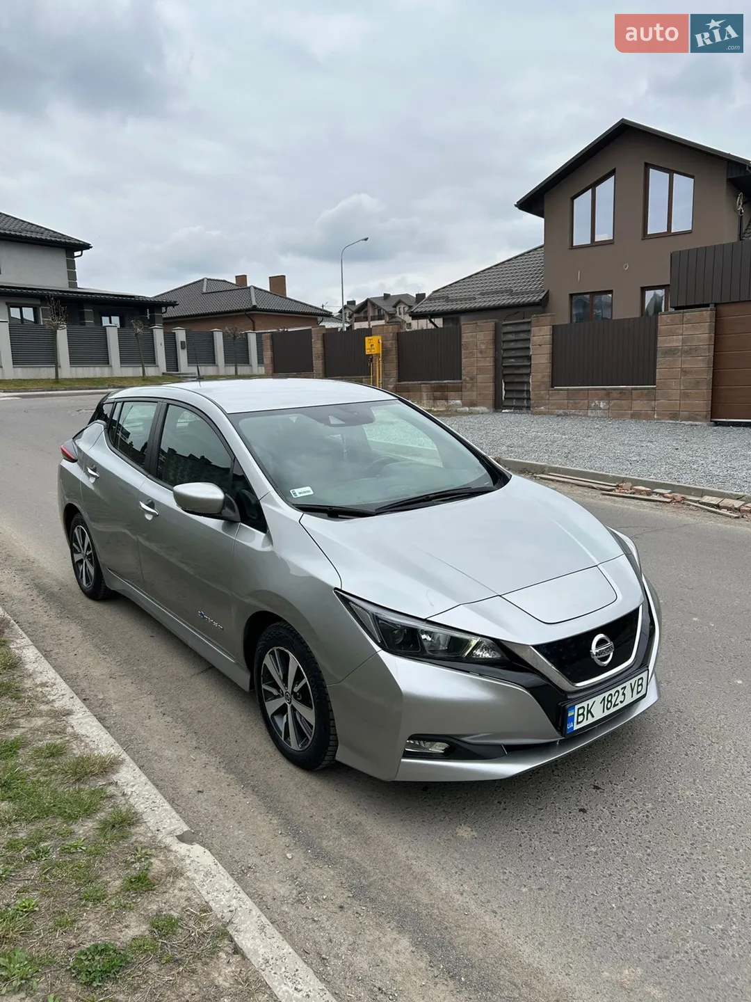 2019 Nissan Leaf - мініатюра 2