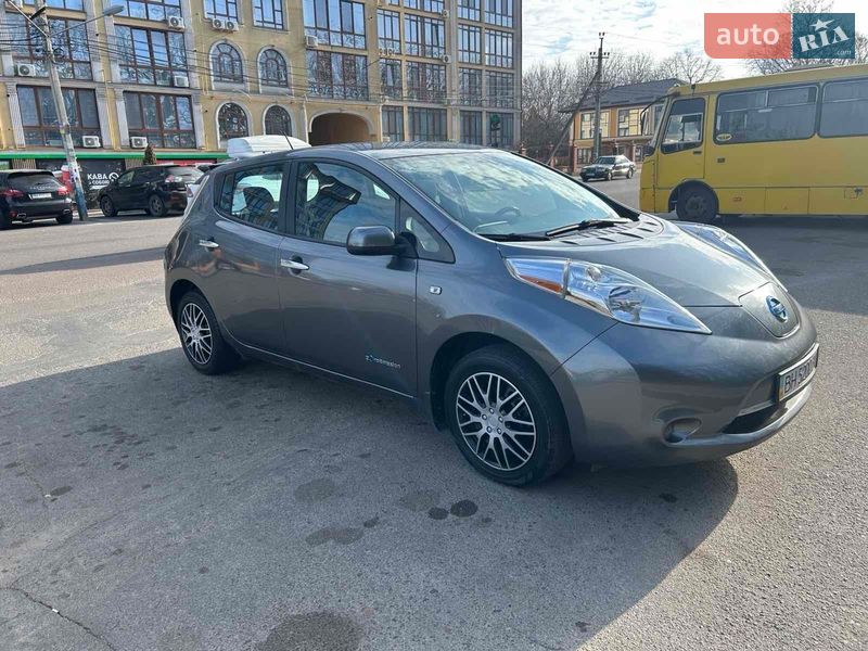 Хэтчбек Nissan Leaf 2014 в Одессе фото 7 Хэтчбек Nissan Leaf 2014 в Одессе