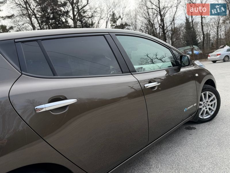 Хэтчбек Nissan Leaf 2016 в Трускавце фото 31 Хэтчбек Nissan Leaf 2016 в Трускавце