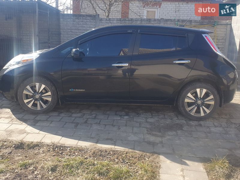 Nissan Leaf 2014