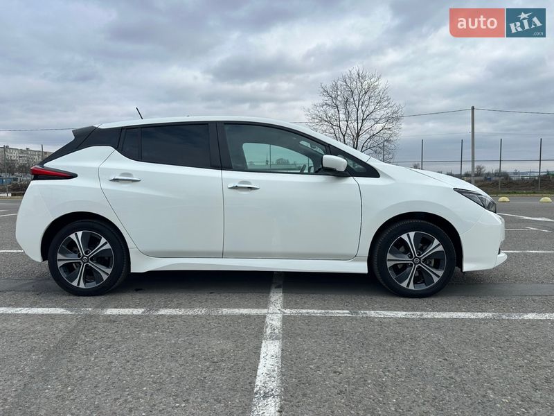 Хэтчбек Nissan Leaf 2021 в Черновцах фото 8 Хэтчбек Nissan Leaf 2021 в Черновцах