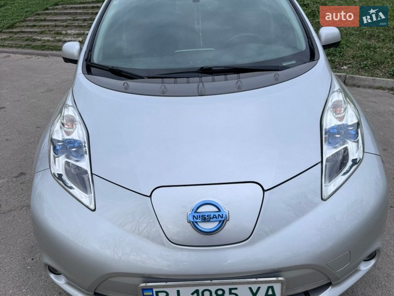 Хэтчбек Nissan Leaf 2015 в Полтаве фото 14 Хэтчбек Nissan Leaf 2015 в Полтаве