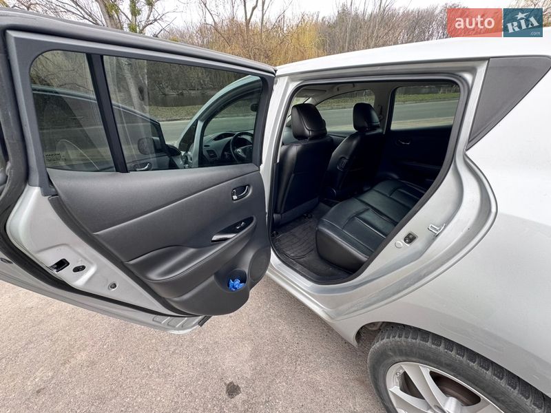 Хэтчбек Nissan Leaf 2015 в Полтаве фото 24 Хэтчбек Nissan Leaf 2015 в Полтаве