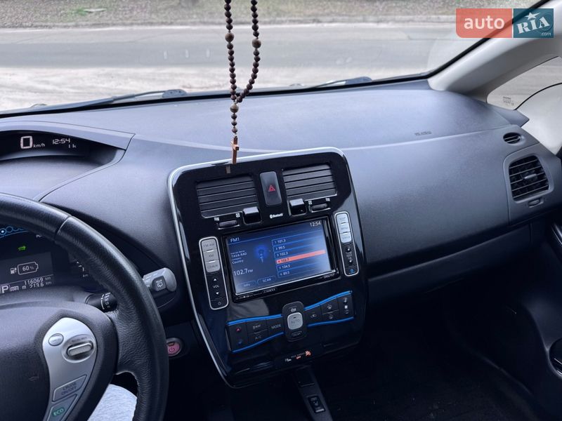 Хэтчбек Nissan Leaf 2015 в Полтаве фото 33 Хэтчбек Nissan Leaf 2015 в Полтаве