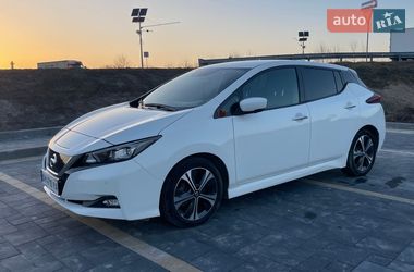 Хетчбек Nissan Leaf 2021 в Звягелі