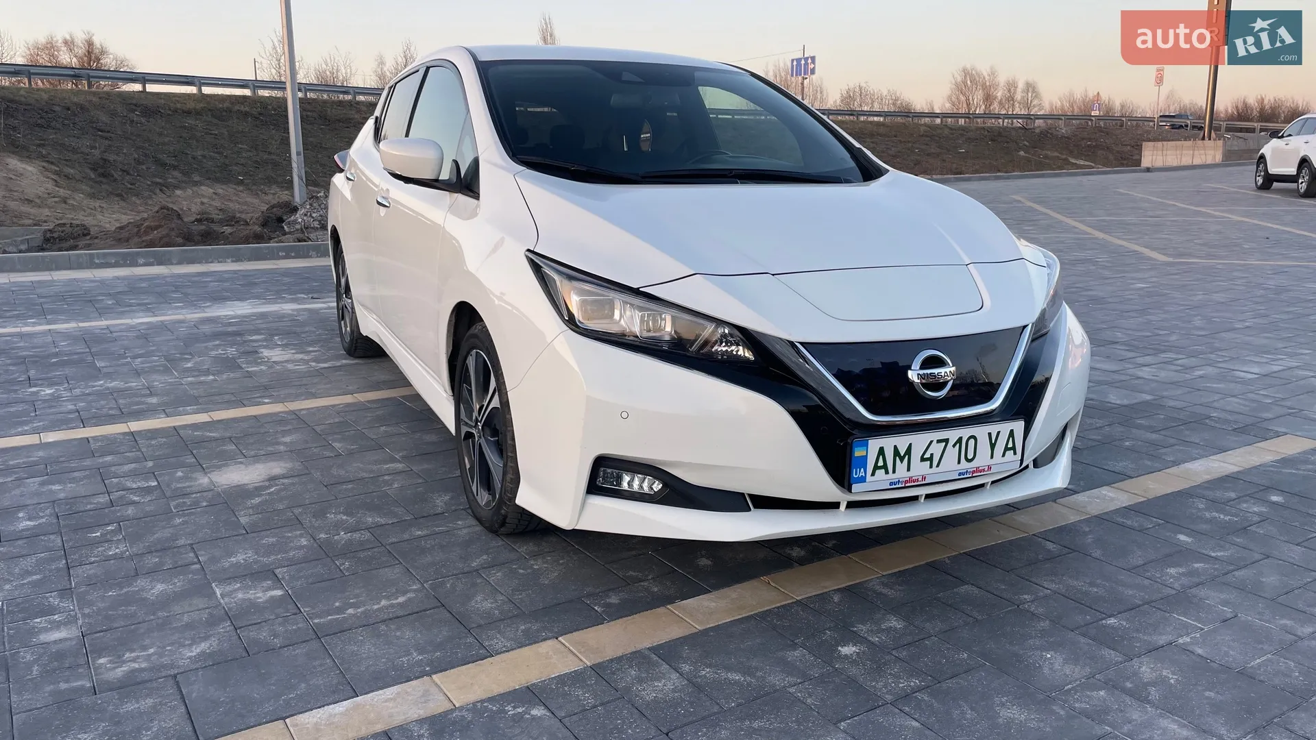 2021 Nissan Leaf - мініатюра 9