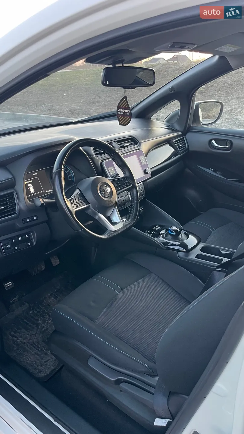 2021 Nissan Leaf - мініатюра 20