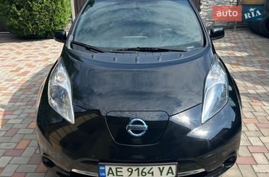 Хэтчбек Nissan Leaf 2013 в Днепре