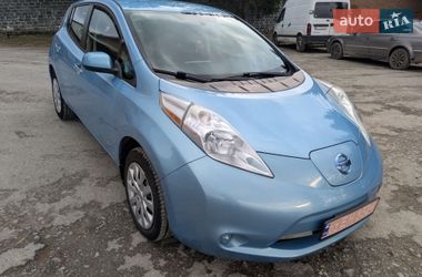Хетчбек Nissan Leaf 2015 в Бережанах