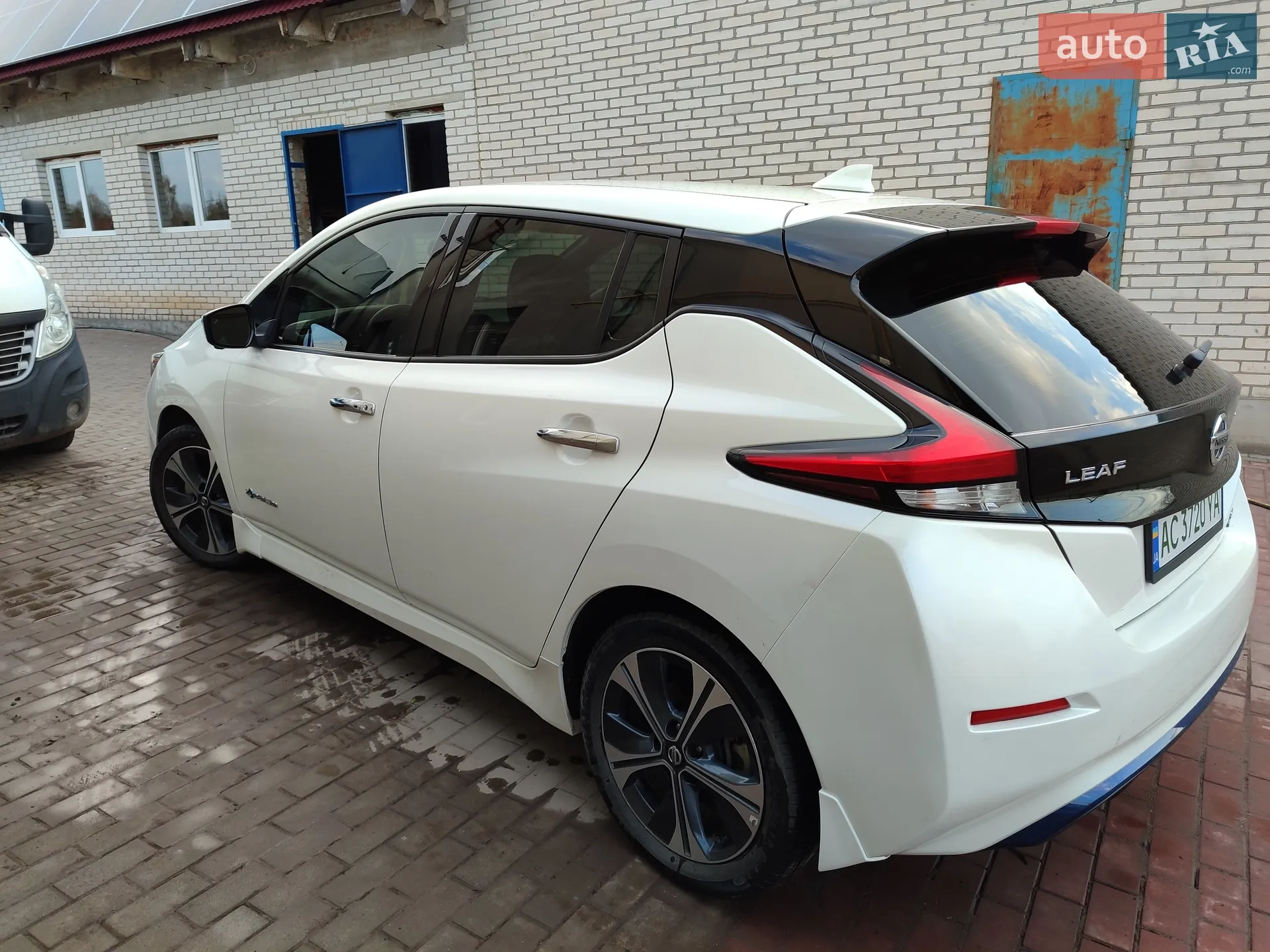 2019 Nissan Leaf - мініатюра 16
