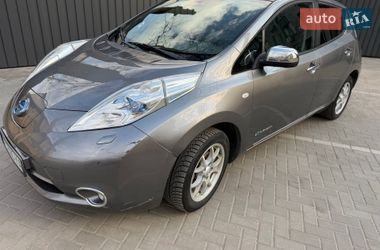Хэтчбек Nissan Leaf 2013 в Ирпене