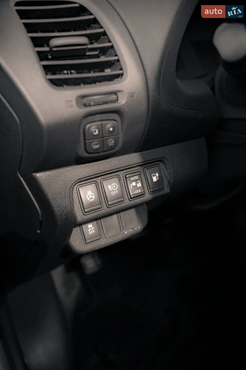 2014 Nissan Leaf - мініатюра 18