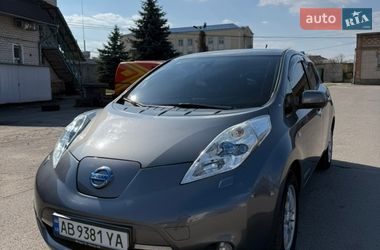 Хэтчбек Nissan Leaf 2014 в Виннице
