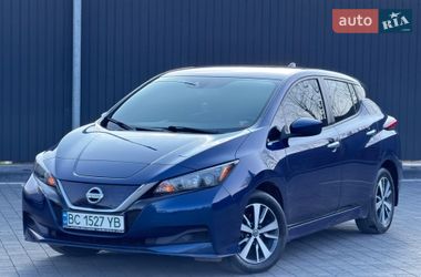Хетчбек Nissan Leaf 2022 в Самборі