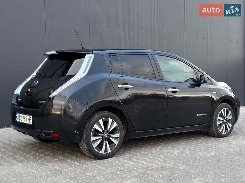 Хетчбек Nissan Leaf 2017 в Луцьку