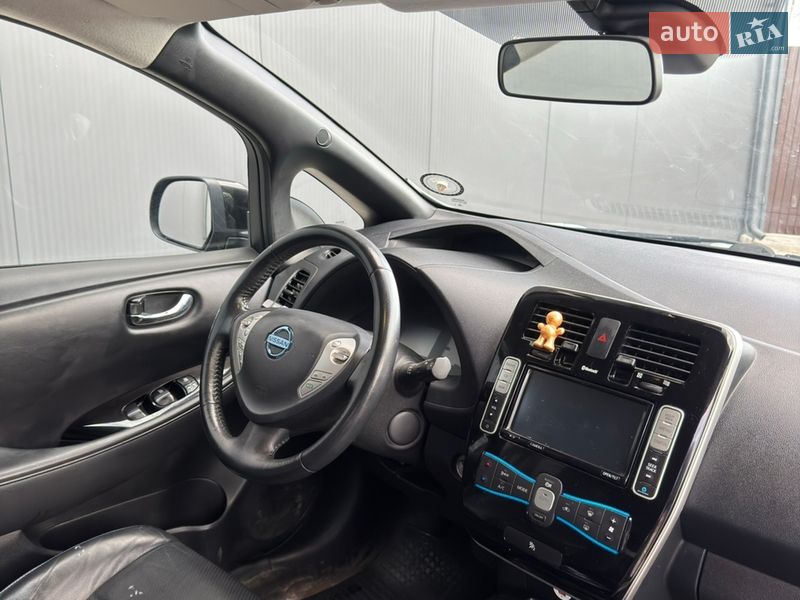 Хетчбек Nissan Leaf 2017 в Луцьку