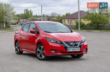 Хэтчбек Nissan Leaf 2019 в Николаеве