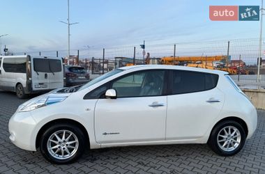 Хэтчбек Nissan Leaf 2017 в Черновцах