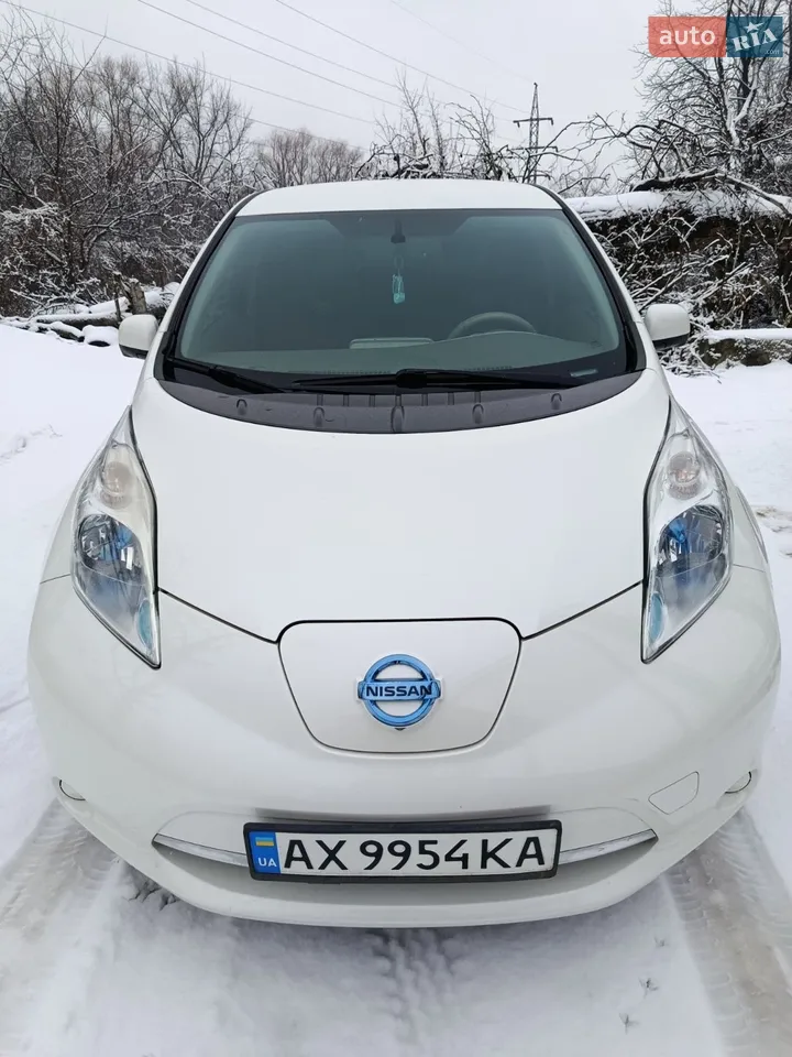 2013 Nissan Leaf - мініатюра 18