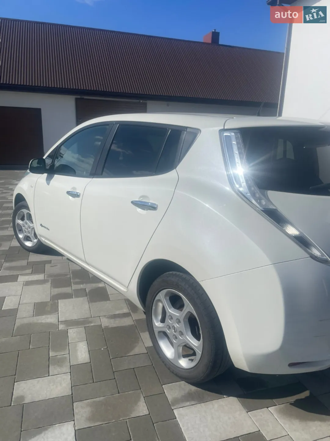 2016 Nissan Leaf - мініатюра 8
