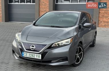 Хетчбек Nissan Leaf 2018 в Чернівцях