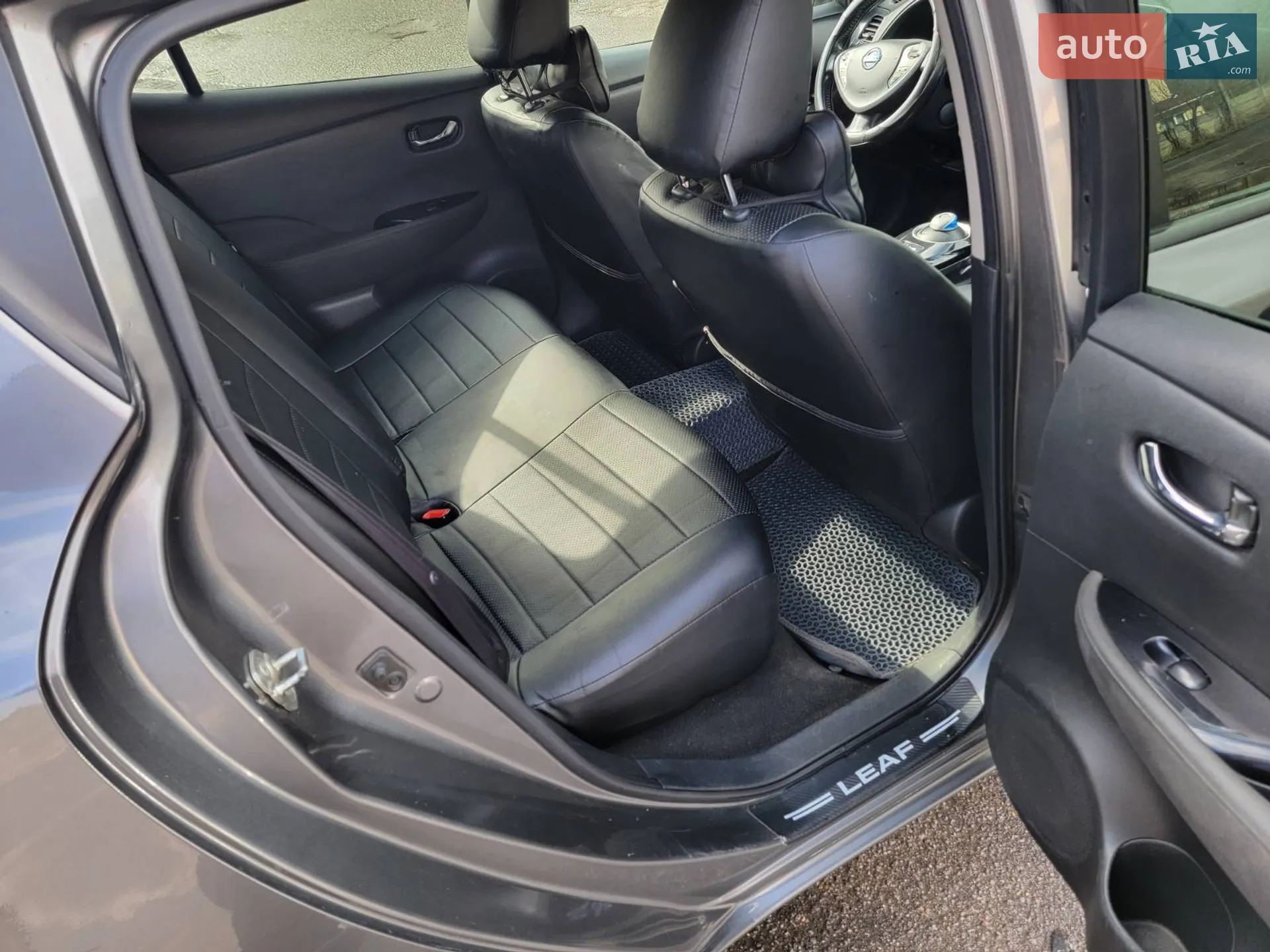2014 Nissan Leaf - мініатюра 8
