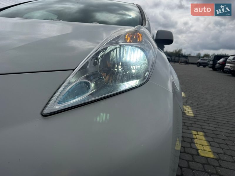 Хэтчбек Nissan Leaf 2016 в Черновцах