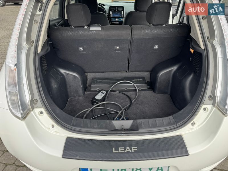 Хэтчбек Nissan Leaf 2016 в Черновцах