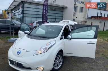 Хетчбек Nissan Leaf 2013 в Луцьку