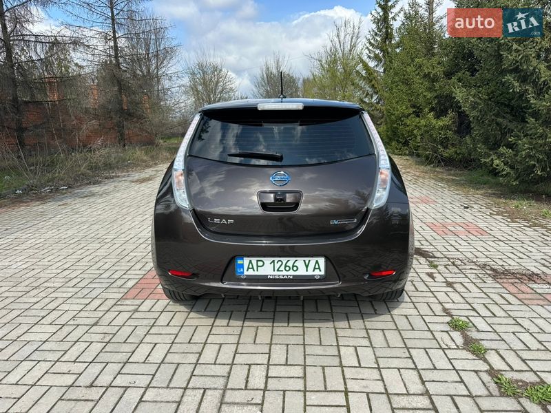 Хетчбек Nissan Leaf 2015 в Запоріжжі фото 3 Хетчбек Nissan Leaf 2015 в Запоріжжі