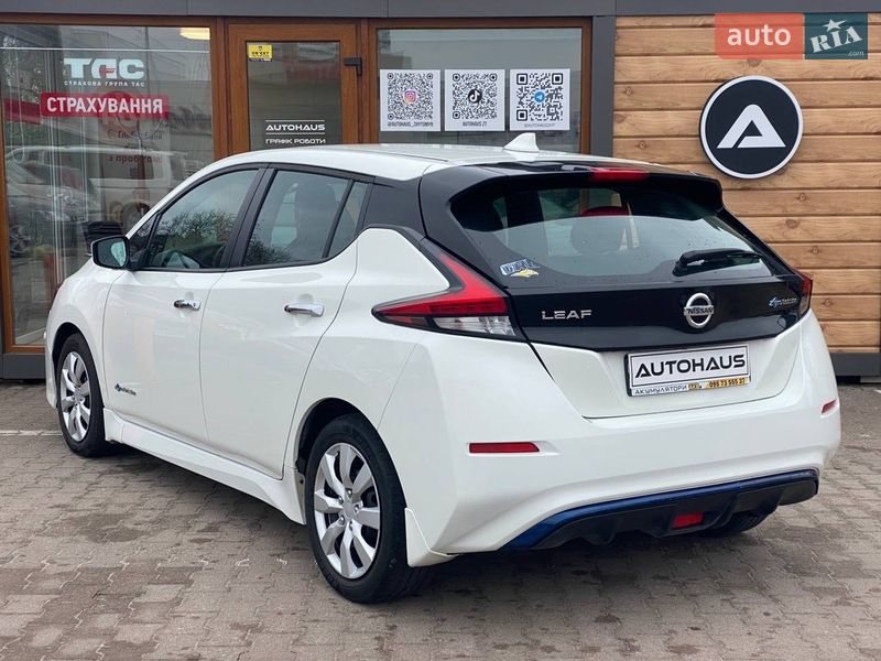 Хетчбек Nissan Leaf 2019 в Житомирі фото 8 Хетчбек Nissan Leaf 2019 в Житомирі