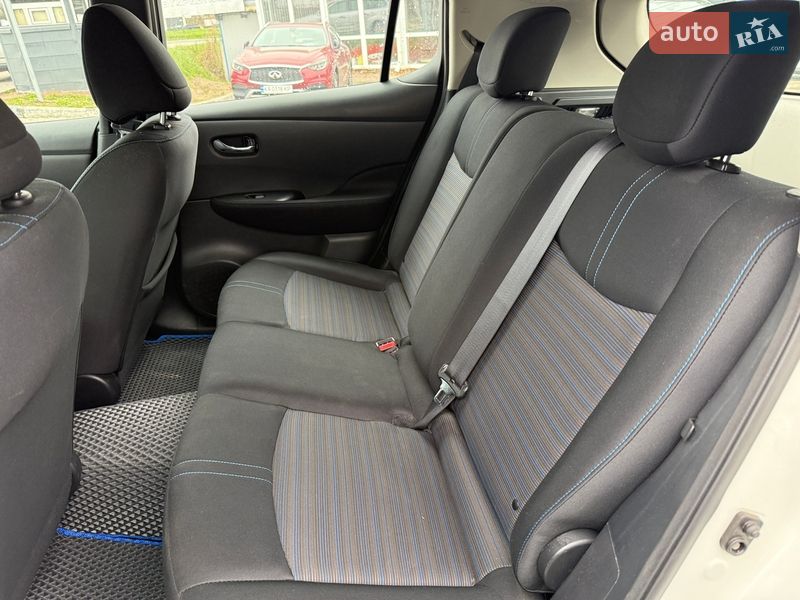 Хетчбек Nissan Leaf 2019 в Житомирі фото 11 Хетчбек Nissan Leaf 2019 в Житомирі