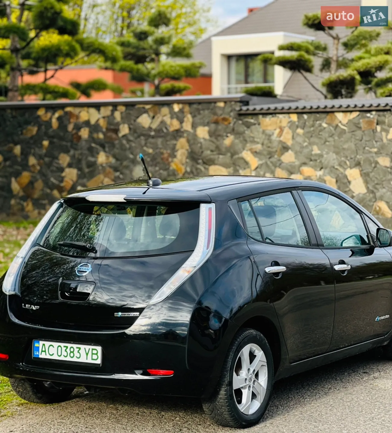 2014 Nissan Leaf - мініатюра 11